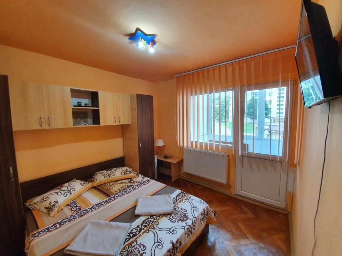 Apartament Maya Orszowa Zewnętrze zdjęcie