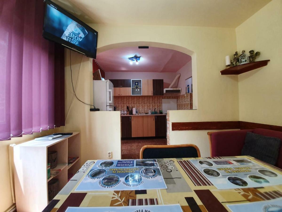 Apartament Maya Orszowa Zewnętrze zdjęcie