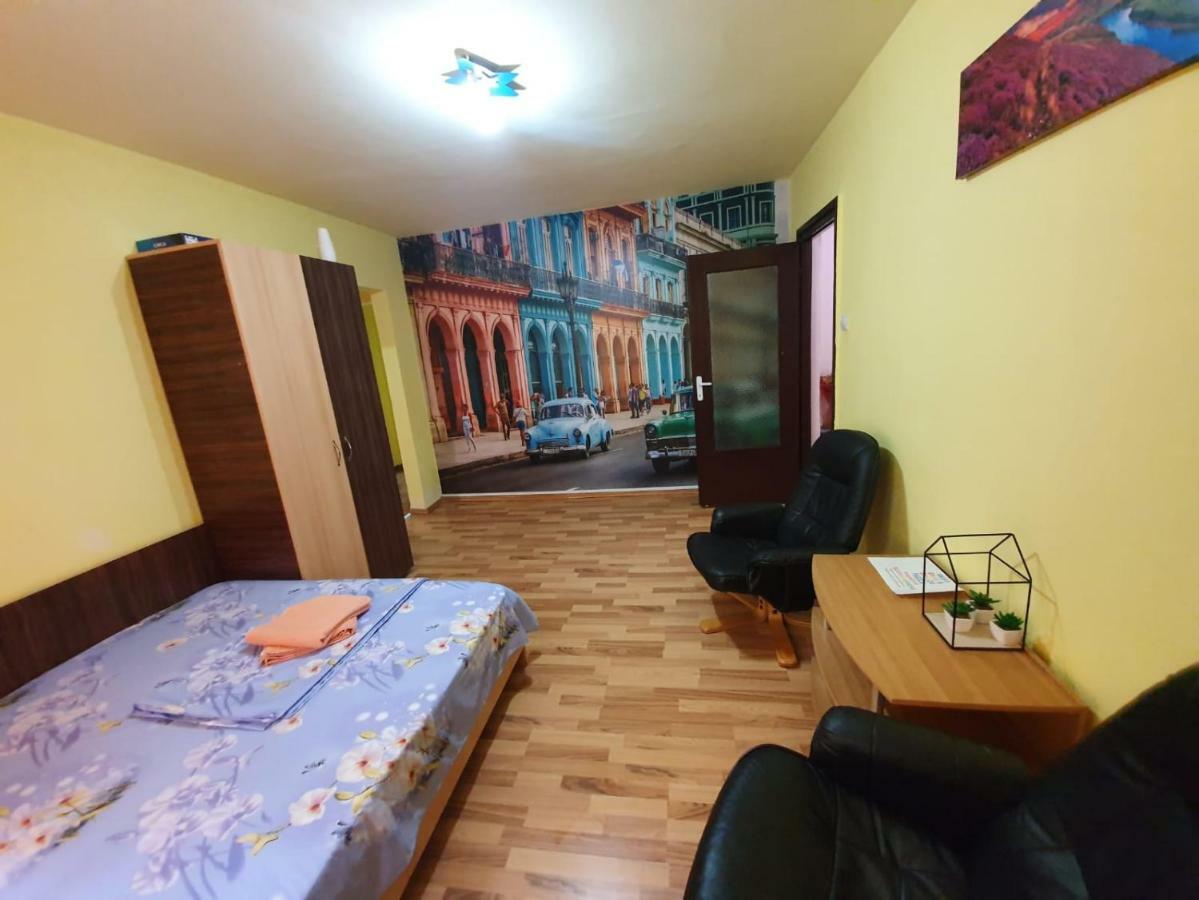 Apartament Maya Orszowa Zewnętrze zdjęcie