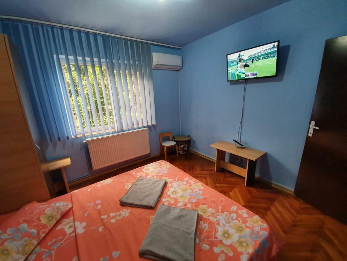 Apartament Maya Orszowa Zewnętrze zdjęcie